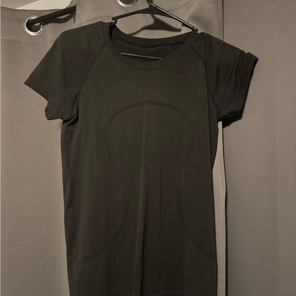 Swiftly Tech Short-Sleeve Shirt 2.0